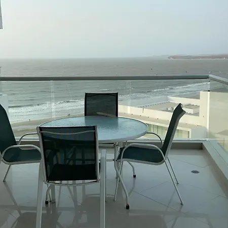 Lux Beachfront *