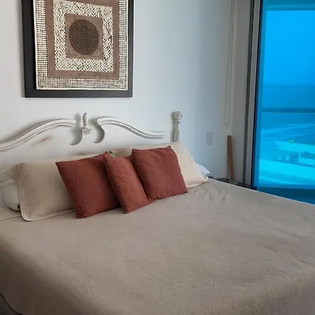 Lux Beachfront Apartment